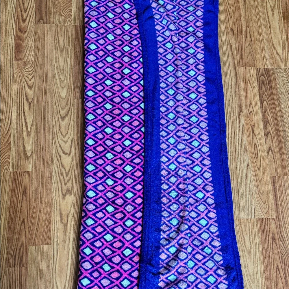 ⚠️Vera Bradley Purple and Pink Diamond Fleece Throw Blanket⚠️